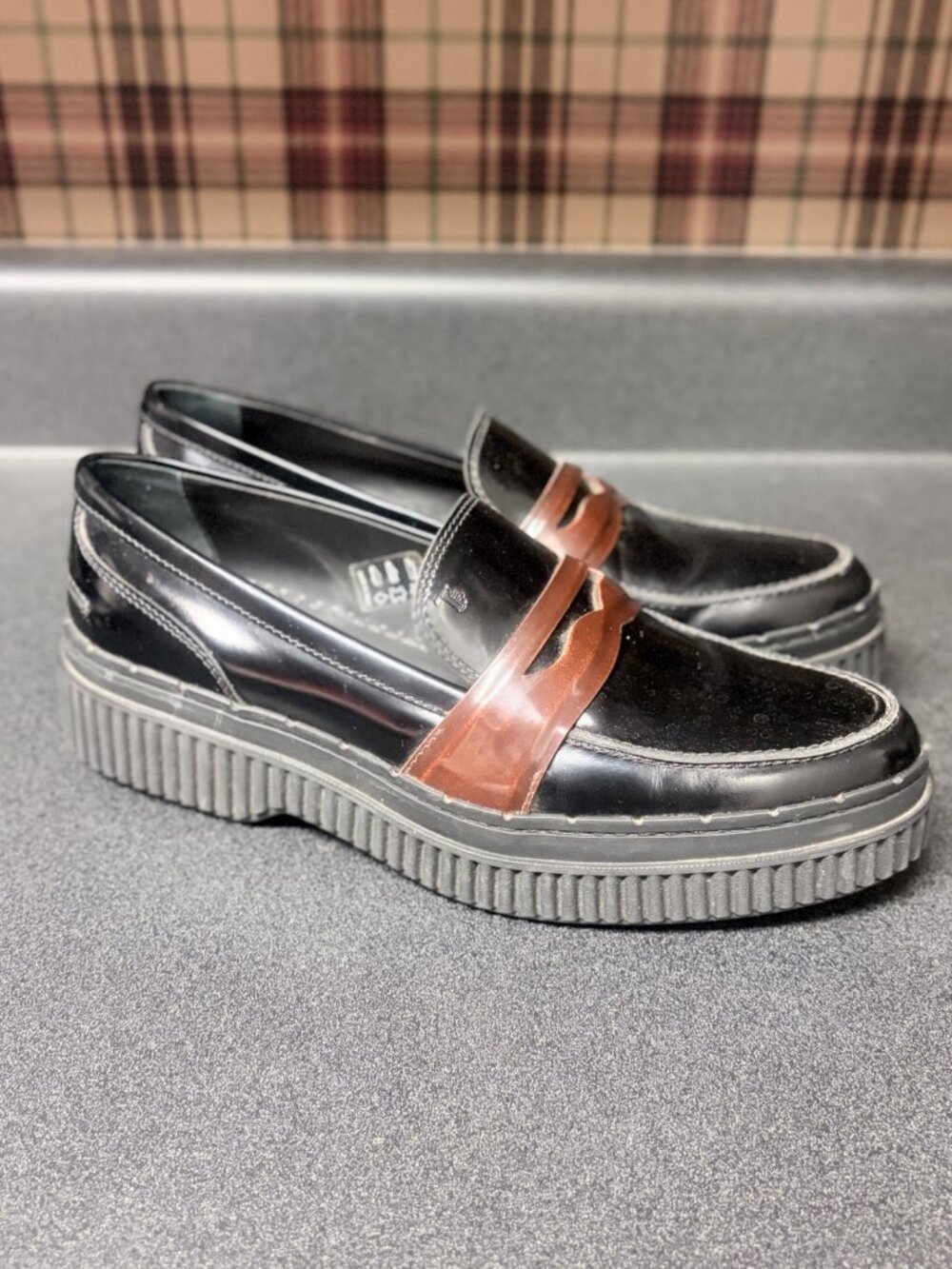Tod's Black Patent Leather Platform Loafers Brown Strap Made in Italy